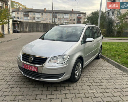 Сірий Фольксваген Туран, об'ємом двигуна 1.4 л та пробігом 193 тис. км за 6500 $, фото 34 на Automoto.ua