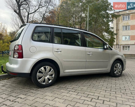 Сірий Фольксваген Туран, об'ємом двигуна 1.4 л та пробігом 193 тис. км за 6500 $, фото 22 на Automoto.ua