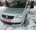 Серый Фольксваген Туран, объемом двигателя 1.6 л и пробегом 202 тыс. км за 7508 $, фото 1 на Automoto.ua