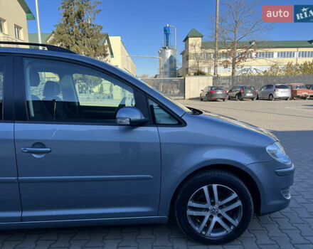 Серый Фольксваген Туран, объемом двигателя 1.4 л и пробегом 188 тыс. км за 6000 $, фото 8 на Automoto.ua