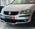 Серый Фольксваген Туран, объемом двигателя 1.4 л и пробегом 230 тыс. км за 7490 $, фото 3 на Automoto.ua