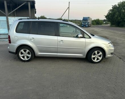 Сірий Фольксваген Туран, об'ємом двигуна 1.4 л та пробігом 210 тис. км за 7000 $, фото 2 на Automoto.ua