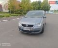 Серый Фольксваген Туран, объемом двигателя 1.98 л и пробегом 172 тыс. км за 7800 $, фото 1 на Automoto.ua
