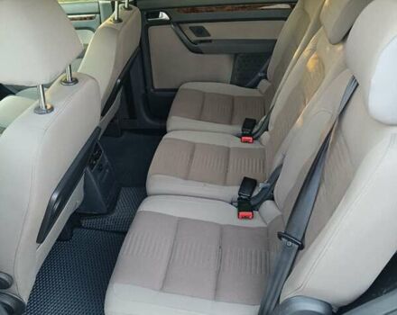 Серый Фольксваген Туран, объемом двигателя 1.9 л и пробегом 340 тыс. км за 8500 $, фото 43 на Automoto.ua