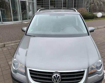 Серый Фольксваген Туран, объемом двигателя 1.4 л и пробегом 182 тыс. км за 7850 $, фото 16 на Automoto.ua