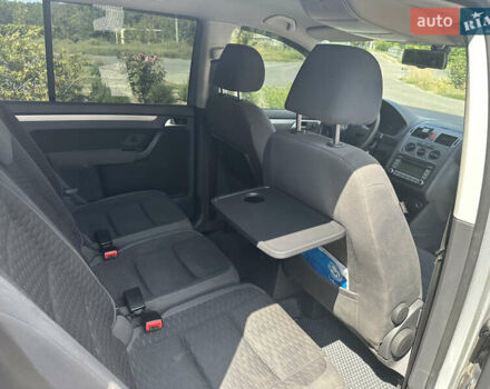 Сірий Фольксваген Туран, об'ємом двигуна 1.39 л та пробігом 216 тис. км за 6500 $, фото 8 на Automoto.ua