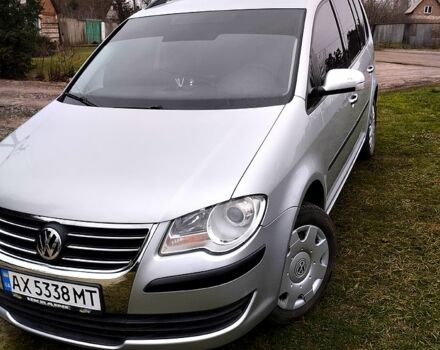 Сірий Фольксваген Туран, об'ємом двигуна 1.9 л та пробігом 257 тис. км за 8600 $, фото 12 на Automoto.ua