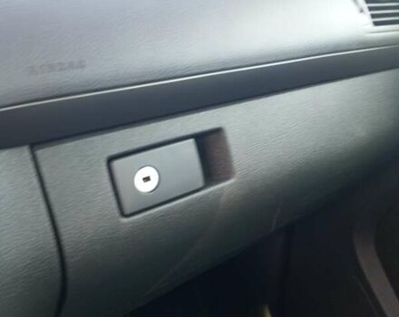 Серый Фольксваген Туран, объемом двигателя 1.9 л и пробегом 235 тыс. км за 8500 $, фото 24 на Automoto.ua