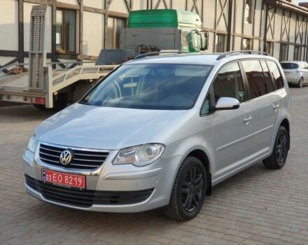 Сірий Фольксваген Туран, об'ємом двигуна 1.9 л та пробігом 224 тис. км за 8990 $, фото 10 на Automoto.ua