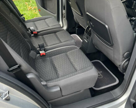 Сірий Фольксваген Туран, об'ємом двигуна 1.4 л та пробігом 193 тис. км за 6500 $, фото 61 на Automoto.ua