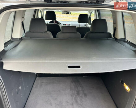 Сірий Фольксваген Туран, об'ємом двигуна 1.6 л та пробігом 196 тис. км за 8199 $, фото 37 на Automoto.ua