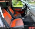 Серый Фольксваген Туран, объемом двигателя 2 л и пробегом 250 тыс. км за 8399 $, фото 4 на Automoto.ua