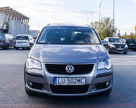 Сірий Фольксваген Туран, об'ємом двигуна 2 л та пробігом 264 тис. км за 5000 $, фото 8 на Automoto.ua