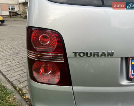 Сірий Фольксваген Туран, об'ємом двигуна 1.4 л та пробігом 193 тис. км за 6500 $, фото 19 на Automoto.ua