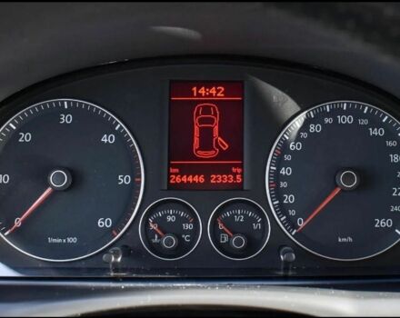 Сірий Фольксваген Туран, об'ємом двигуна 2 л та пробігом 264 тис. км за 5000 $, фото 17 на Automoto.ua