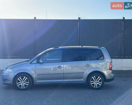 Серый Фольксваген Туран, объемом двигателя 1.4 л и пробегом 188 тыс. км за 6000 $, фото 17 на Automoto.ua