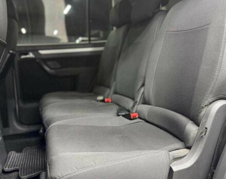 Серый Фольксваген Туран, объемом двигателя 2 л и пробегом 326 тыс. км за 7800 $, фото 14 на Automoto.ua