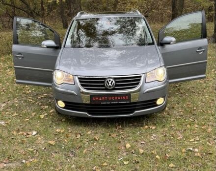 Серый Фольксваген Туран, объемом двигателя 1.4 л и пробегом 187 тыс. км за 8250 $, фото 10 на Automoto.ua