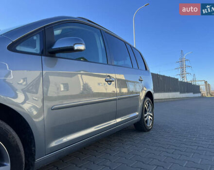 Серый Фольксваген Туран, объемом двигателя 1.4 л и пробегом 188 тыс. км за 6000 $, фото 21 на Automoto.ua