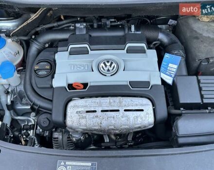 Серый Фольксваген Туран, объемом двигателя 1.4 л и пробегом 142 тыс. км за 8650 $, фото 113 на Automoto.ua