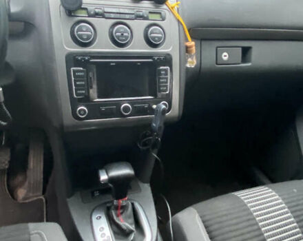 Серый Фольксваген Туран, объемом двигателя 1.98 л и пробегом 303 тыс. км за 7800 $, фото 9 на Automoto.ua