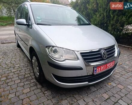 Сірий Фольксваген Туран, об'ємом двигуна 1.6 л та пробігом 216 тис. км за 7700 $, фото 7 на Automoto.ua