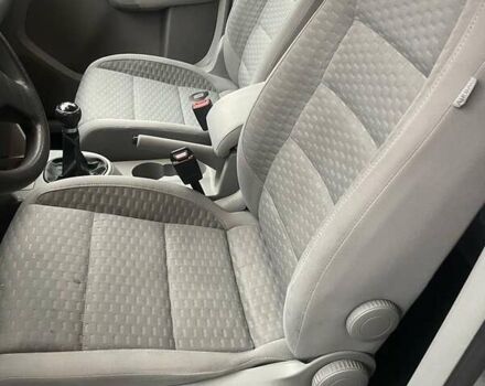 Сірий Фольксваген Туран, об'ємом двигуна 1.4 л та пробігом 179 тис. км за 5956 $, фото 2 на Automoto.ua