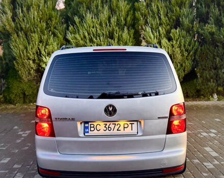 Серый Фольксваген Туран, объемом двигателя 1.98 л и пробегом 230 тыс. км за 6500 $, фото 6 на Automoto.ua