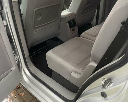 Сірий Фольксваген Туран, об'ємом двигуна 1.4 л та пробігом 179 тис. км за 5956 $, фото 15 на Automoto.ua