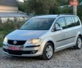 Сірий Фольксваген Туран, об'ємом двигуна 1.6 л та пробігом 200 тис. км за 7400 $, фото 1 на Automoto.ua