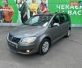 Серый Фольксваген Туран, объемом двигателя 1.39 л и пробегом 239 тыс. км за 7999 $, фото 1 на Automoto.ua