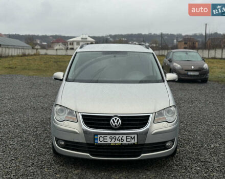 Сірий Фольксваген Туран, об'ємом двигуна 1.97 л та пробігом 328 тис. км за 7500 $, фото 2 на Automoto.ua