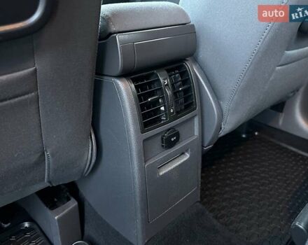 Серый Фольксваген Туран, объемом двигателя 1.4 л и пробегом 142 тыс. км за 8650 $, фото 66 на Automoto.ua