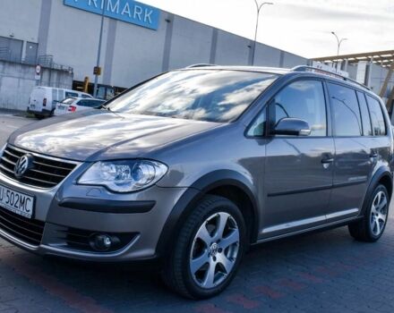 Сірий Фольксваген Туран, об'ємом двигуна 2 л та пробігом 264 тис. км за 5000 $, фото 1 на Automoto.ua