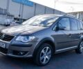 Сірий Фольксваген Туран, об'ємом двигуна 2 л та пробігом 264 тис. км за 5000 $, фото 1 на Automoto.ua