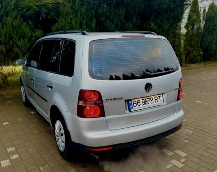 Серый Фольксваген Туран, объемом двигателя 2 л и пробегом 220 тыс. км за 6800 $, фото 6 на Automoto.ua