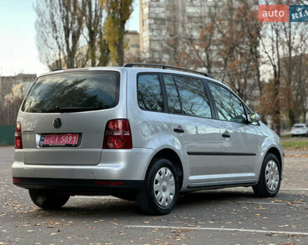 Сірий Фольксваген Туран, об'ємом двигуна 1.6 л та пробігом 196 тис. км за 8199 $, фото 29 на Automoto.ua