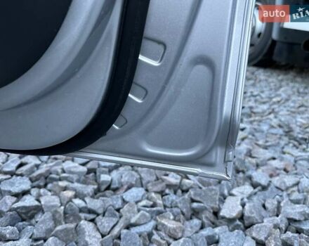 Серый Фольксваген Туран, объемом двигателя 1.4 л и пробегом 142 тыс. км за 8650 $, фото 79 на Automoto.ua