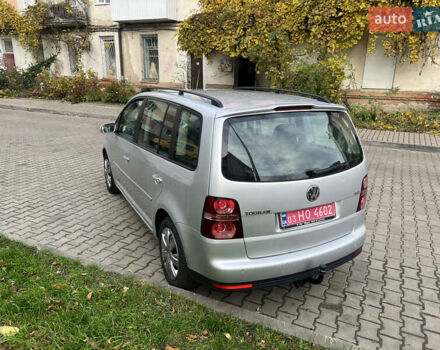 Сірий Фольксваген Туран, об'ємом двигуна 1.4 л та пробігом 193 тис. км за 6500 $, фото 41 на Automoto.ua