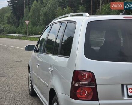 Серый Фольксваген Туран, объемом двигателя 2 л и пробегом 237 тыс. км за 9699 $, фото 24 на Automoto.ua