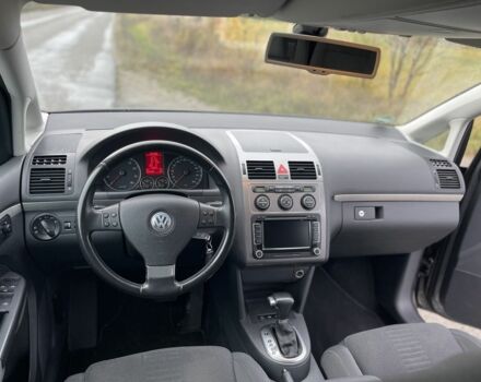 Серый Фольксваген Туран, объемом двигателя 1.4 л и пробегом 205 тыс. км за 6900 $, фото 22 на Automoto.ua