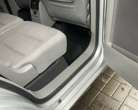 Сірий Фольксваген Туран, об'ємом двигуна 1.4 л та пробігом 179 тис. км за 5956 $, фото 10 на Automoto.ua