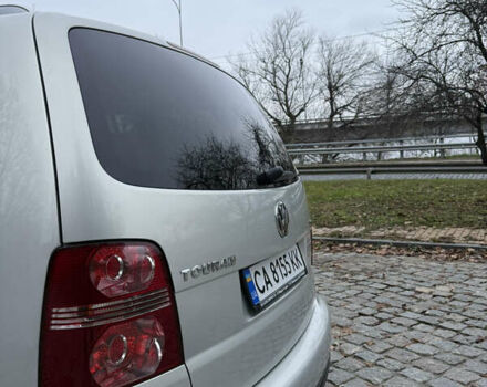 Сірий Фольксваген Туран, об'ємом двигуна 1.39 л та пробігом 182 тис. км за 7950 $, фото 16 на Automoto.ua