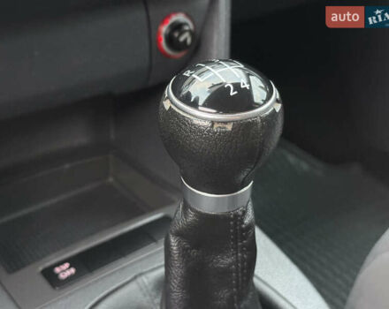 Серый Фольксваген Туран, объемом двигателя 1.6 л и пробегом 174 тыс. км за 7450 $, фото 54 на Automoto.ua