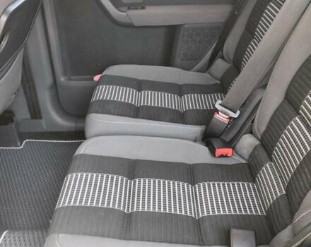 Сірий Фольксваген Туран, об'ємом двигуна 1.4 л та пробігом 222 тис. км за 6700 $, фото 4 на Automoto.ua