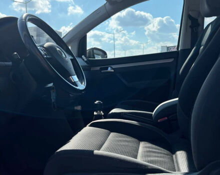 Серый Фольксваген Туран, объемом двигателя 1.4 л и пробегом 232 тыс. км за 8200 $, фото 8 на Automoto.ua