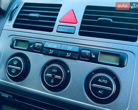 Сірий Фольксваген Туран, об'ємом двигуна 1.9 л та пробігом 200 тис. км за 8500 $, фото 24 на Automoto.ua