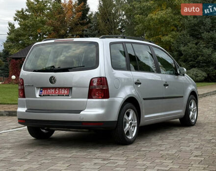 Серый Фольксваген Туран, объемом двигателя 1.6 л и пробегом 174 тыс. км за 7450 $, фото 18 на Automoto.ua