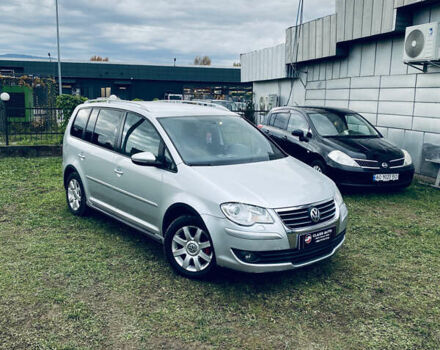 Сірий Фольксваген Туран, об'ємом двигуна 1.9 л та пробігом 200 тис. км за 8500 $, фото 7 на Automoto.ua