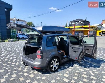 Серый Фольксваген Туран, объемом двигателя 1.9 л и пробегом 310 тыс. км за 7799 $, фото 28 на Automoto.ua